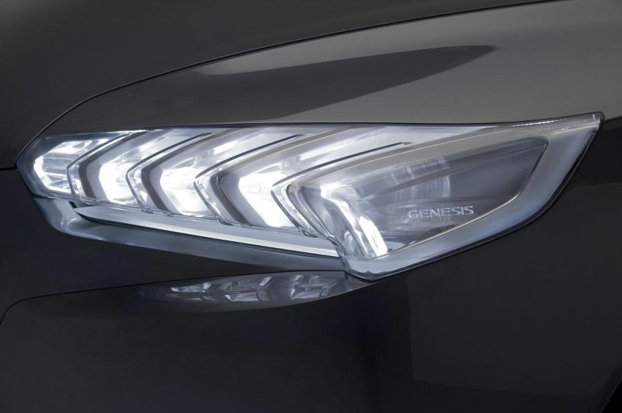 Детали экстерьера Hyundai HCD-14 Genesis Concept 2013 года  (фото 17 из 23)